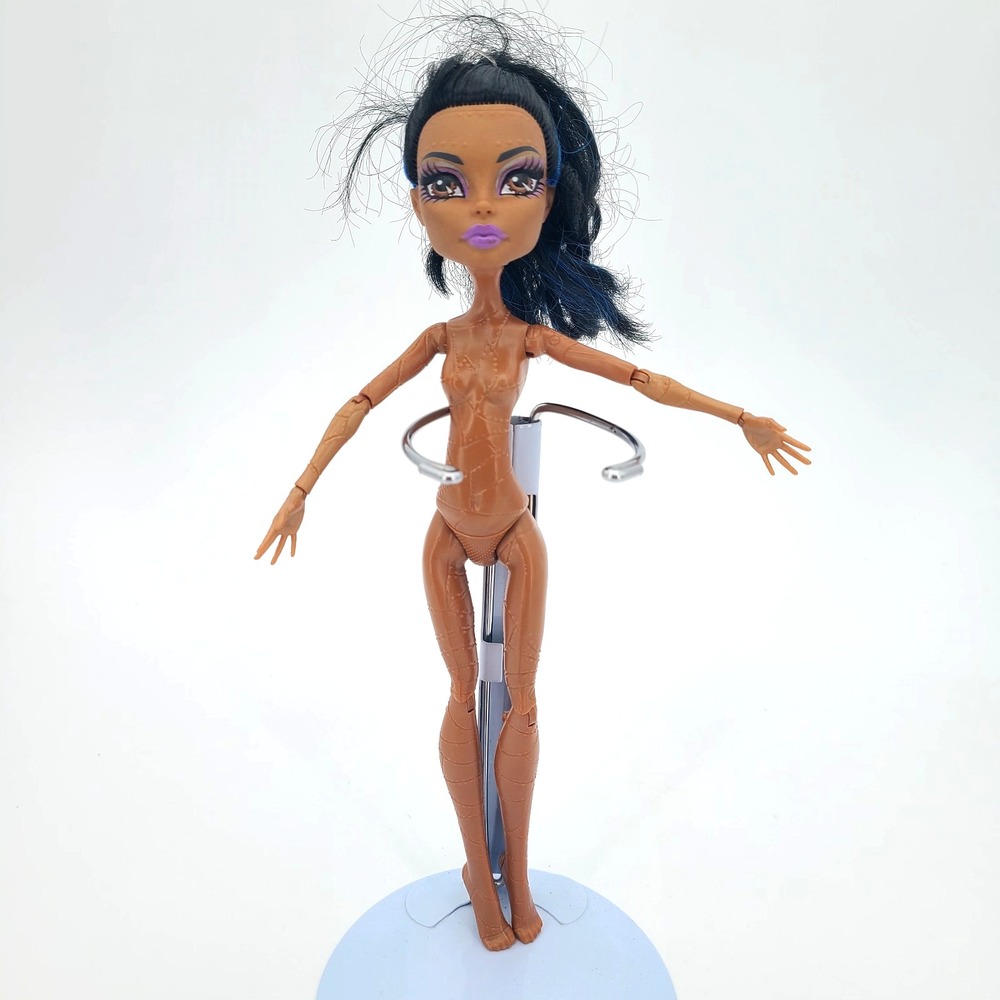Monster High First Wave 2011 Robecca Steam Nude Mattel